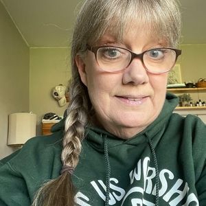 Meet your Posher, Kellie